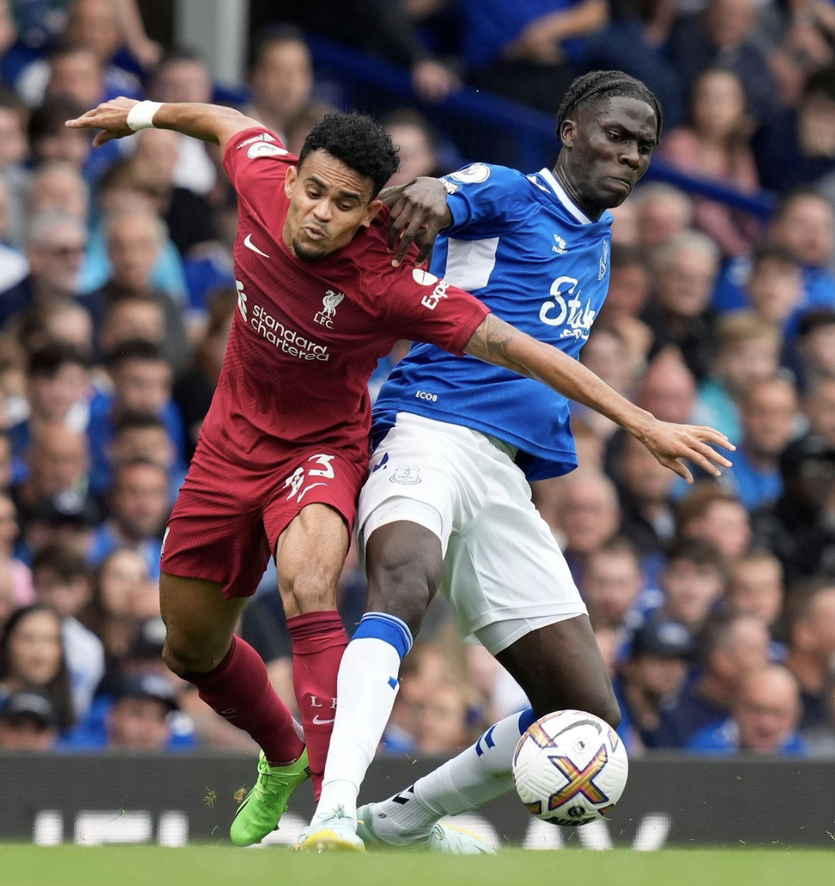 西班牙绝杀阿森纳，迪马利亚惊艳四座