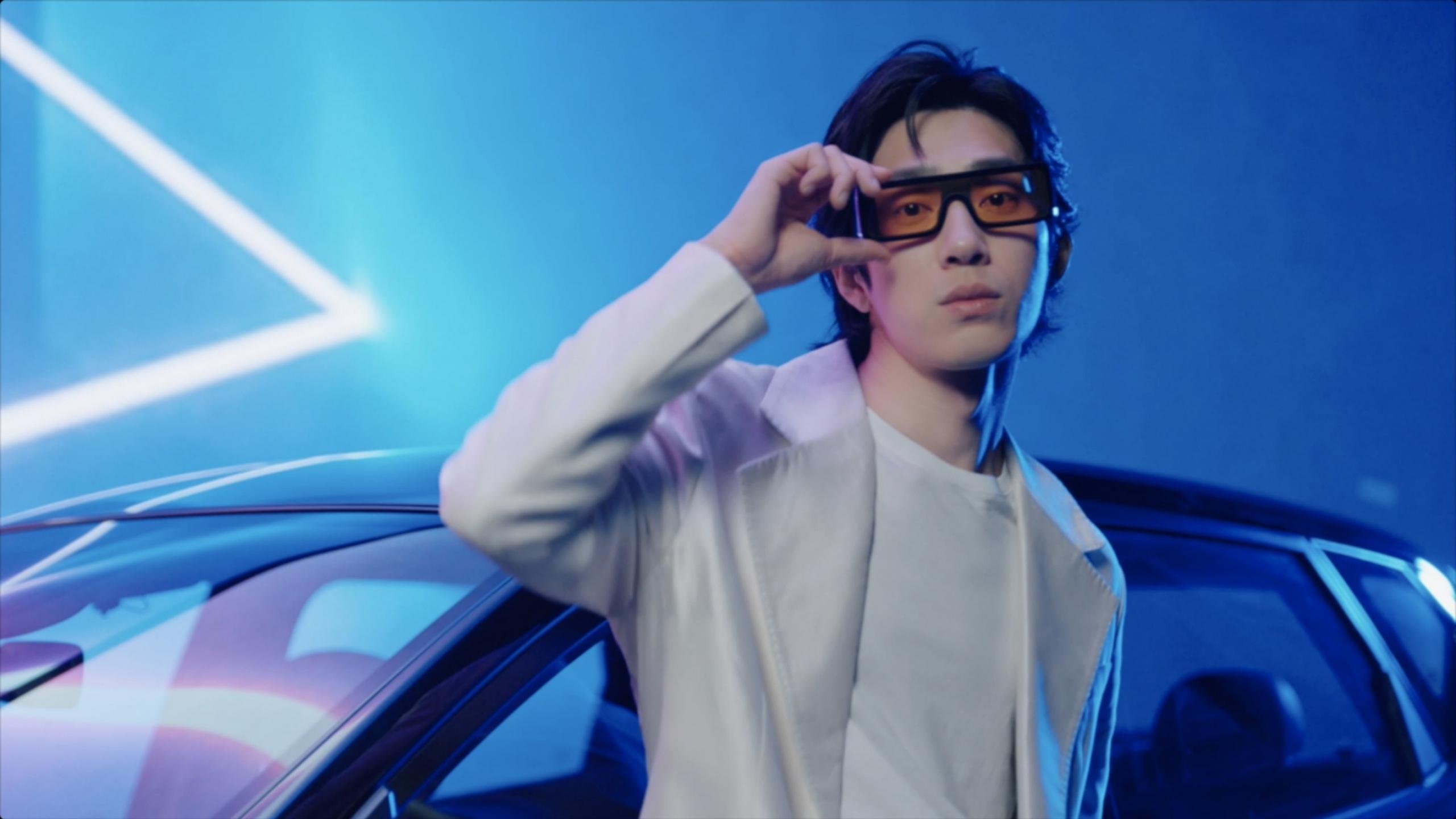 战火与绿茵,当恩佐用实力打破质疑,伊朗在赛场血拼伊拉克