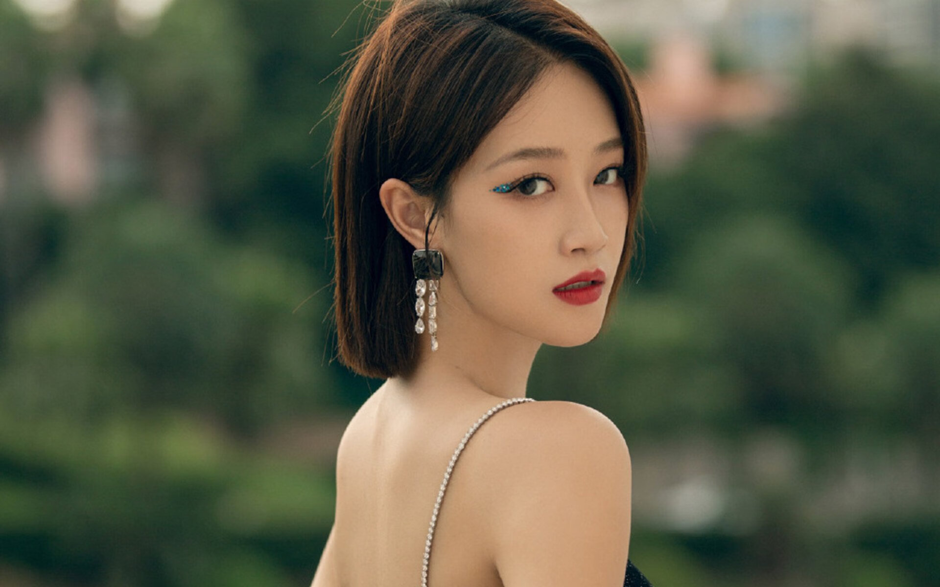 璀璨之夜,巴拉圭提前终结悬念,韩国神锋黄喜灿高光铸就经典