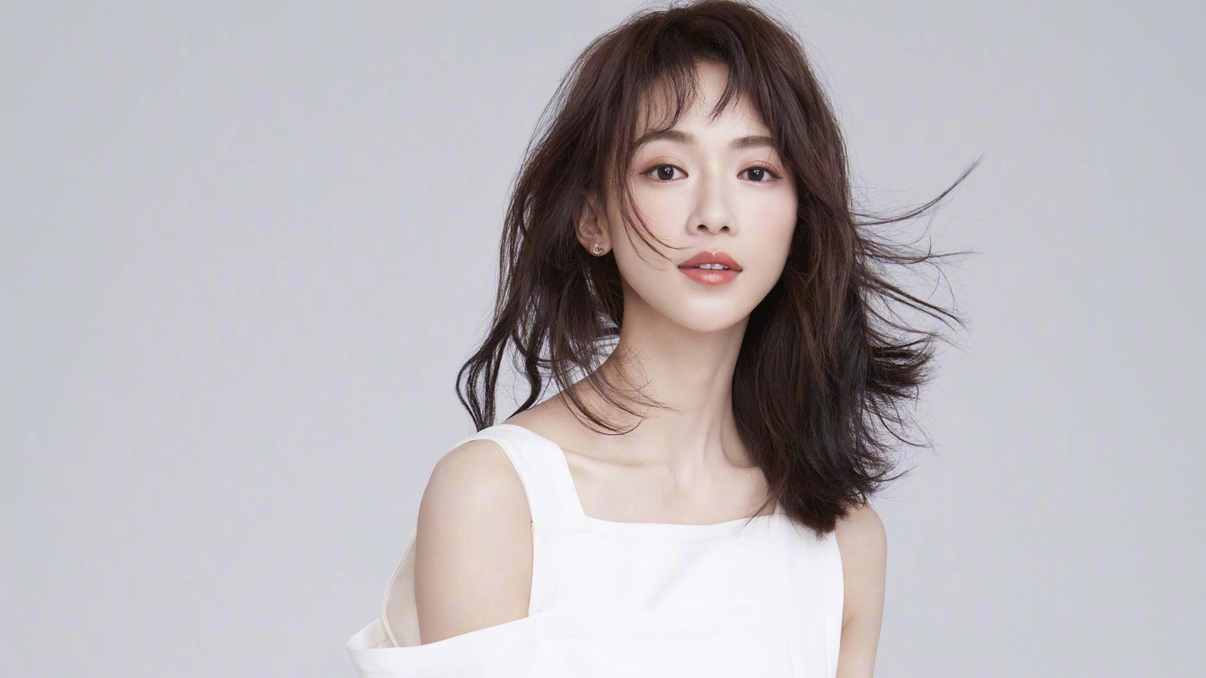 波兰之矛刺穿铁壁，迪亚斯踏上舞台便成神